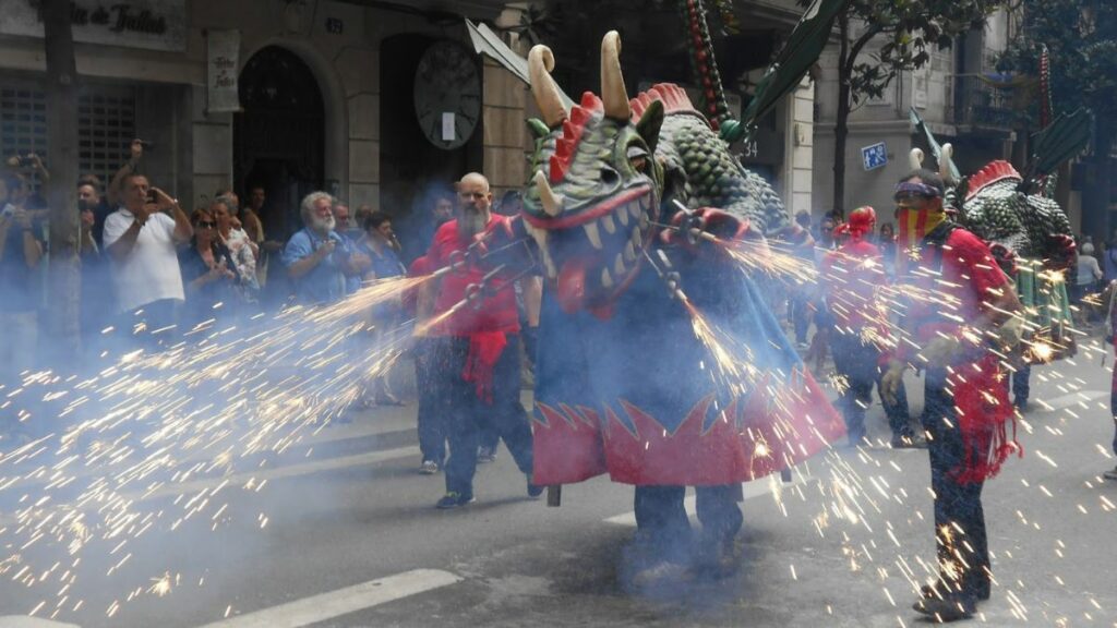 ¿Qué impacto tienen las fiestas populares en la comunidad de Barcelona? 